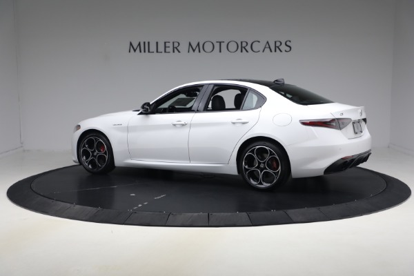 New 2026 Alfa Romeo Giulia Veloce for sale $57,670 at Miller Motorcars Aston Martin in Greenwich CT 06830 5