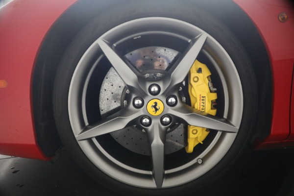 Used 2018 Ferrari 488 GTB for sale $399,900 at Miller Motorcars Aston Martin in Greenwich CT 06830 27