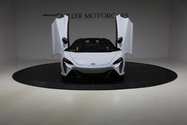 New 2026 McLaren Artura Spider Vision for sale $337,400 at Miller Motorcars Aston Martin in Greenwich CT 06830 12