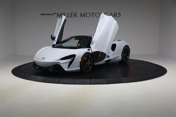 New 2026 McLaren Artura Spider Vision for sale $337,400 at Miller Motorcars Aston Martin in Greenwich CT 06830 13