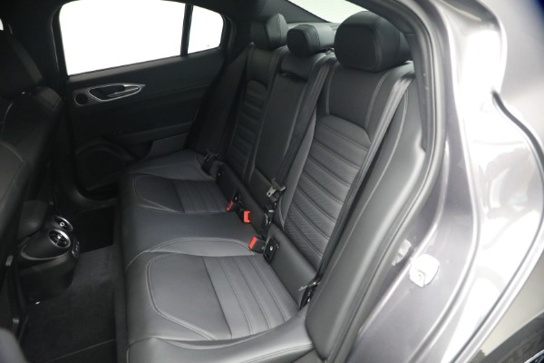 New 2026 Alfa Romeo Giulia Veloce for sale $55,815 at Miller Motorcars Aston Martin in Greenwich CT 06830 20
