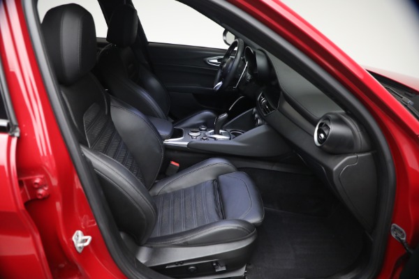 Used 2023 Alfa Romeo Giulia Veloce for sale $33,900 at Miller Motorcars Aston Martin in Greenwich CT 06830 14