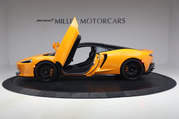 Used 2023 McLaren GT for sale $166,900 at Miller Motorcars Aston Martin in Greenwich CT 06830 27