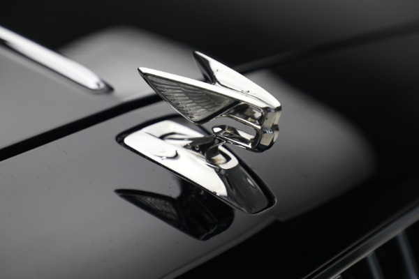 Used 2022 Bentley Flying Spur W12 for sale $195,900 at Miller Motorcars Aston Martin in Greenwich CT 06830 13