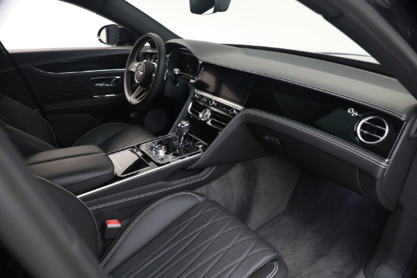 Used 2022 Bentley Flying Spur W12 for sale $195,900 at Miller Motorcars Aston Martin in Greenwich CT 06830 26