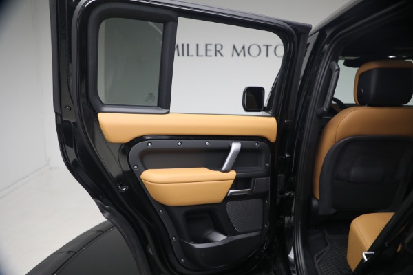 Used 2024 Land Rover Defender 110 V8 P525 for sale $84,900 at Miller Motorcars Aston Martin in Greenwich CT 06830 28