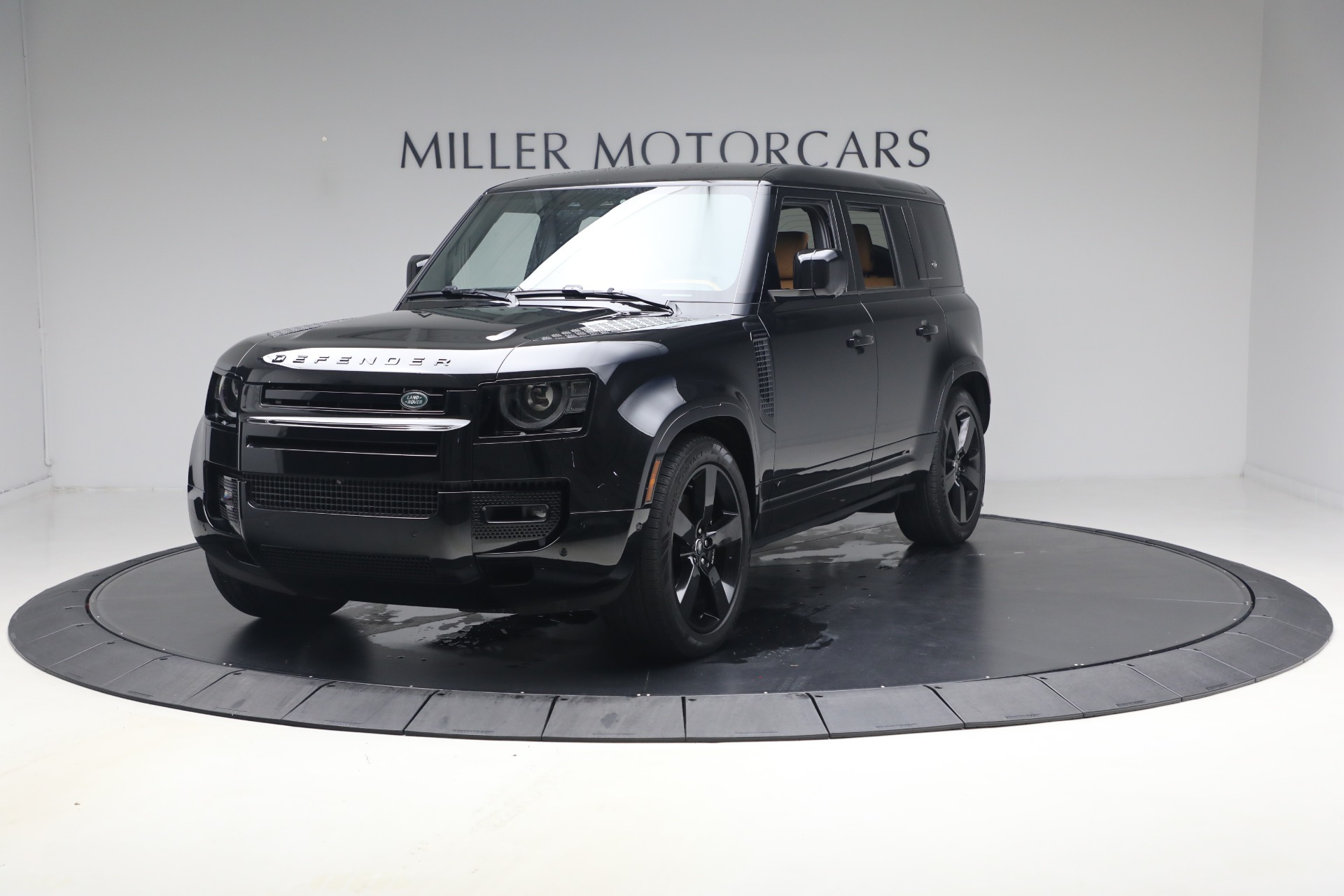 Used 2024 Land Rover Defender 110 V8 P525 for sale $84,900 at Miller Motorcars Aston Martin in Greenwich CT 06830 1