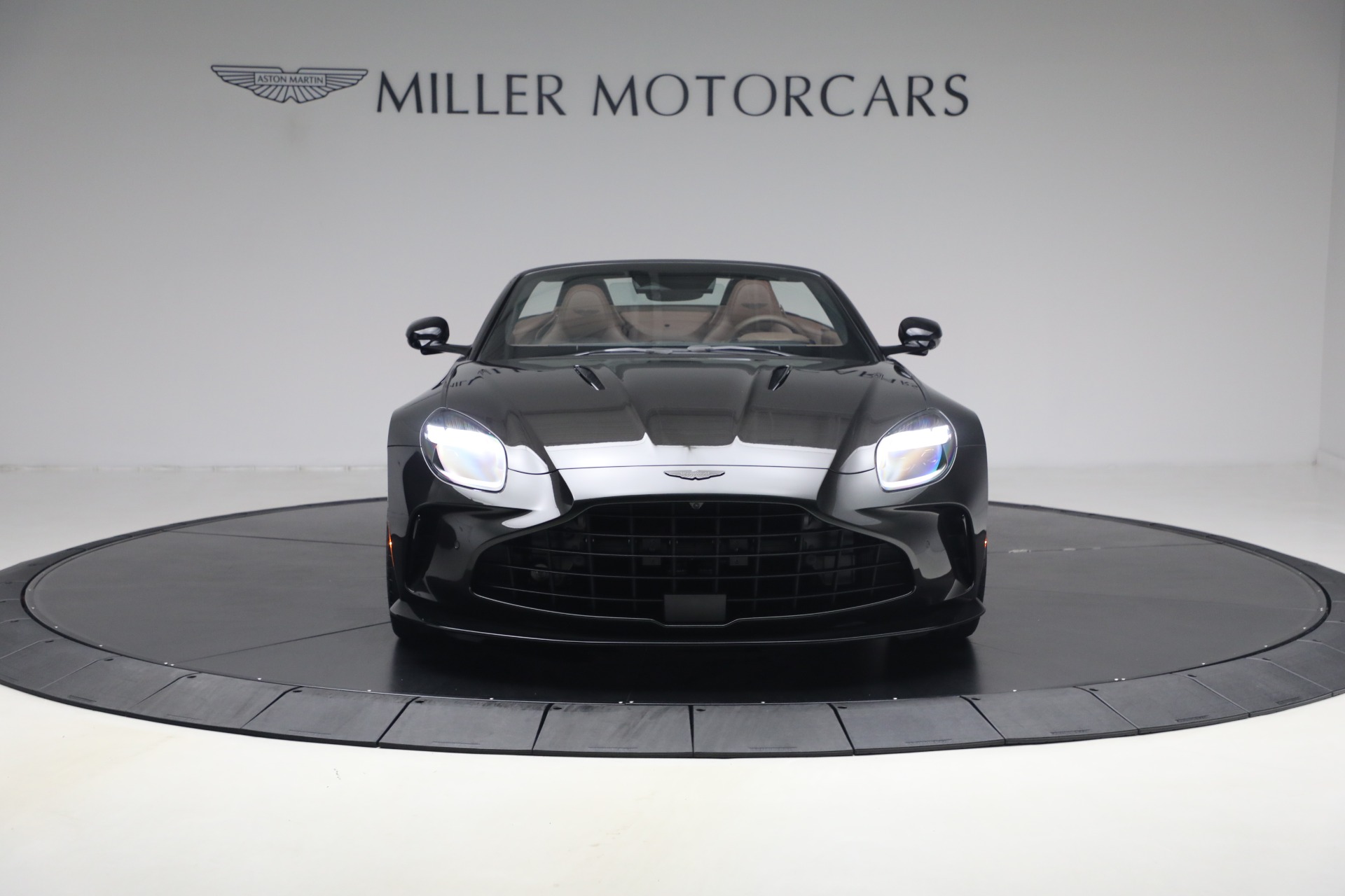2026 Aston Martin Vantage Base - Photo 12