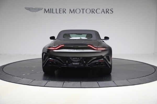 New 2026 Aston Martin Vantage S Roadster for sale $263,900 at Miller Motorcars Aston Martin in Greenwich CT 06830 18