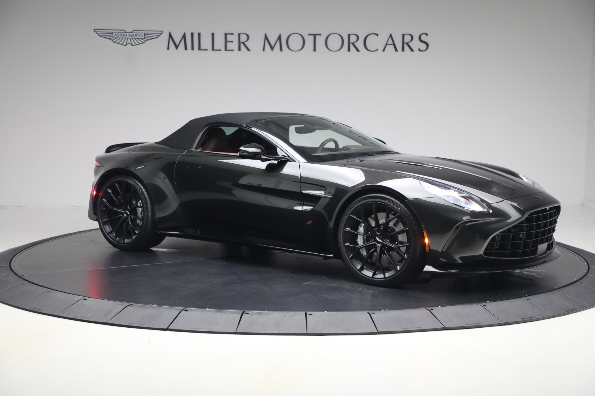 2026 Aston Martin Vantage Base - Photo 22