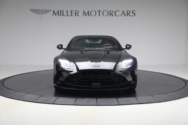 New 2026 Aston Martin Vantage S Roadster for sale $263,900 at Miller Motorcars Aston Martin in Greenwich CT 06830 24