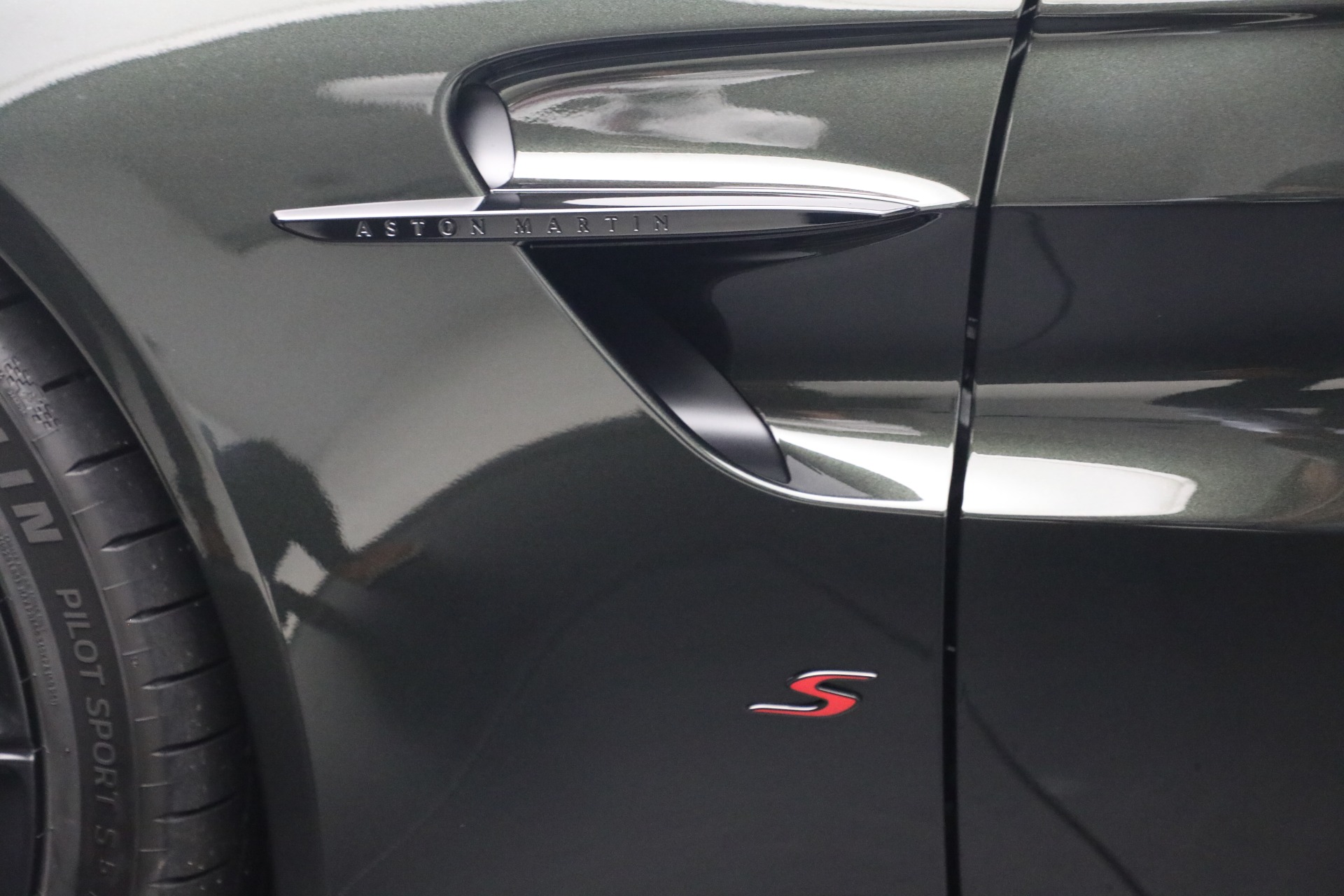 2026 Aston Martin Vantage Base - Photo 28