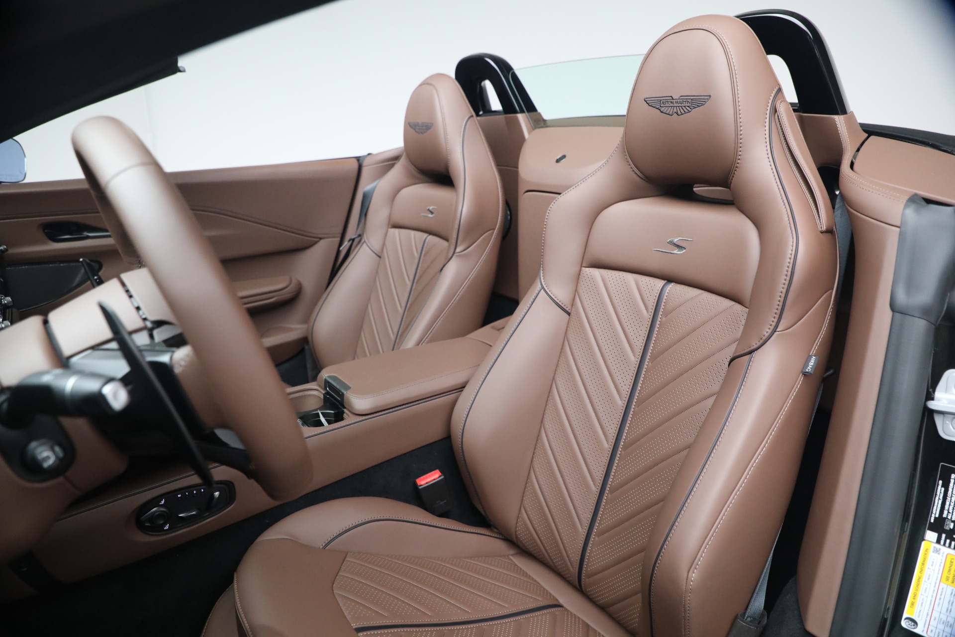 2026 Aston Martin Vantage Base - Photo 30