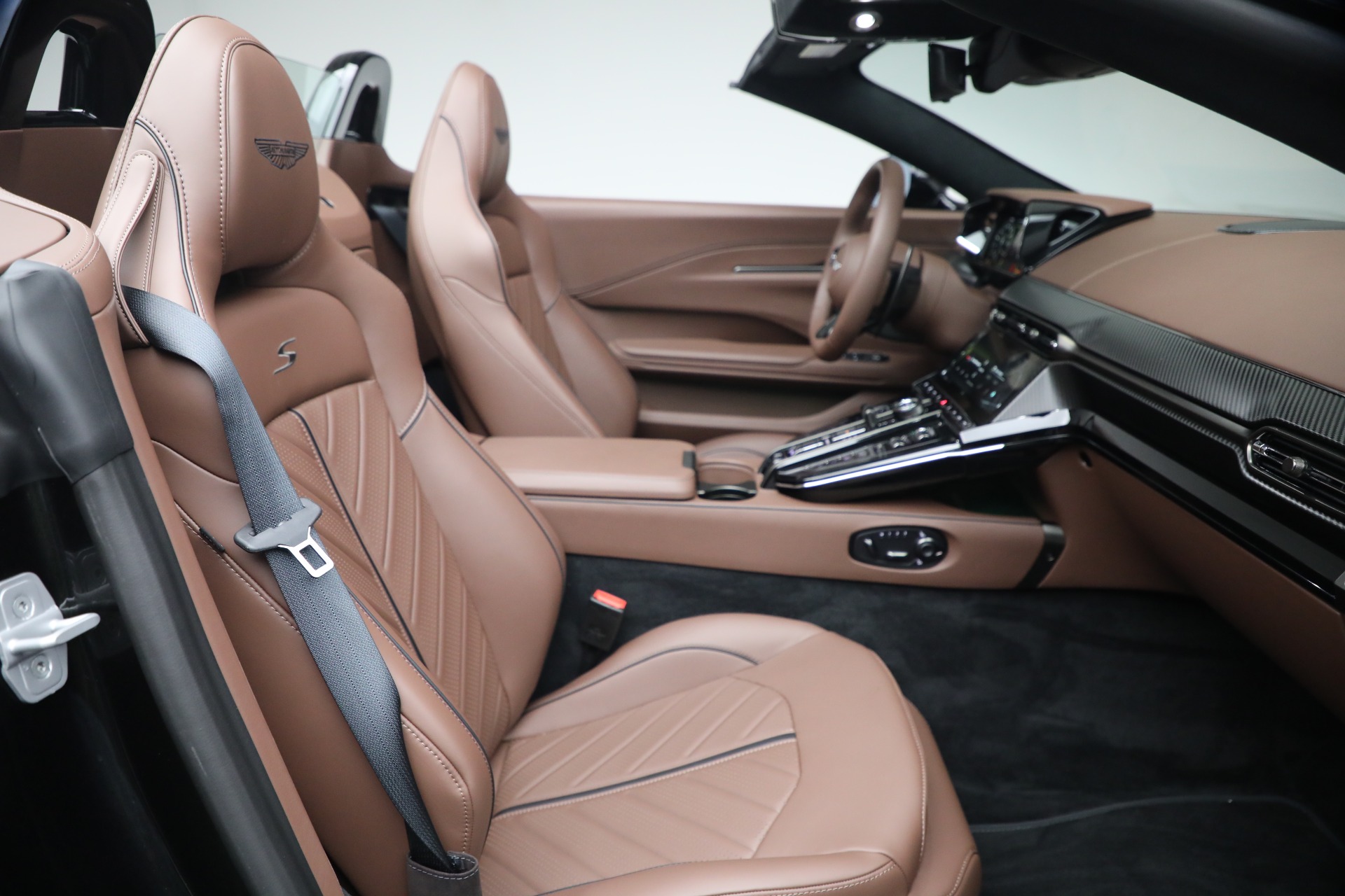 2026 Aston Martin Vantage Base - Photo 37
