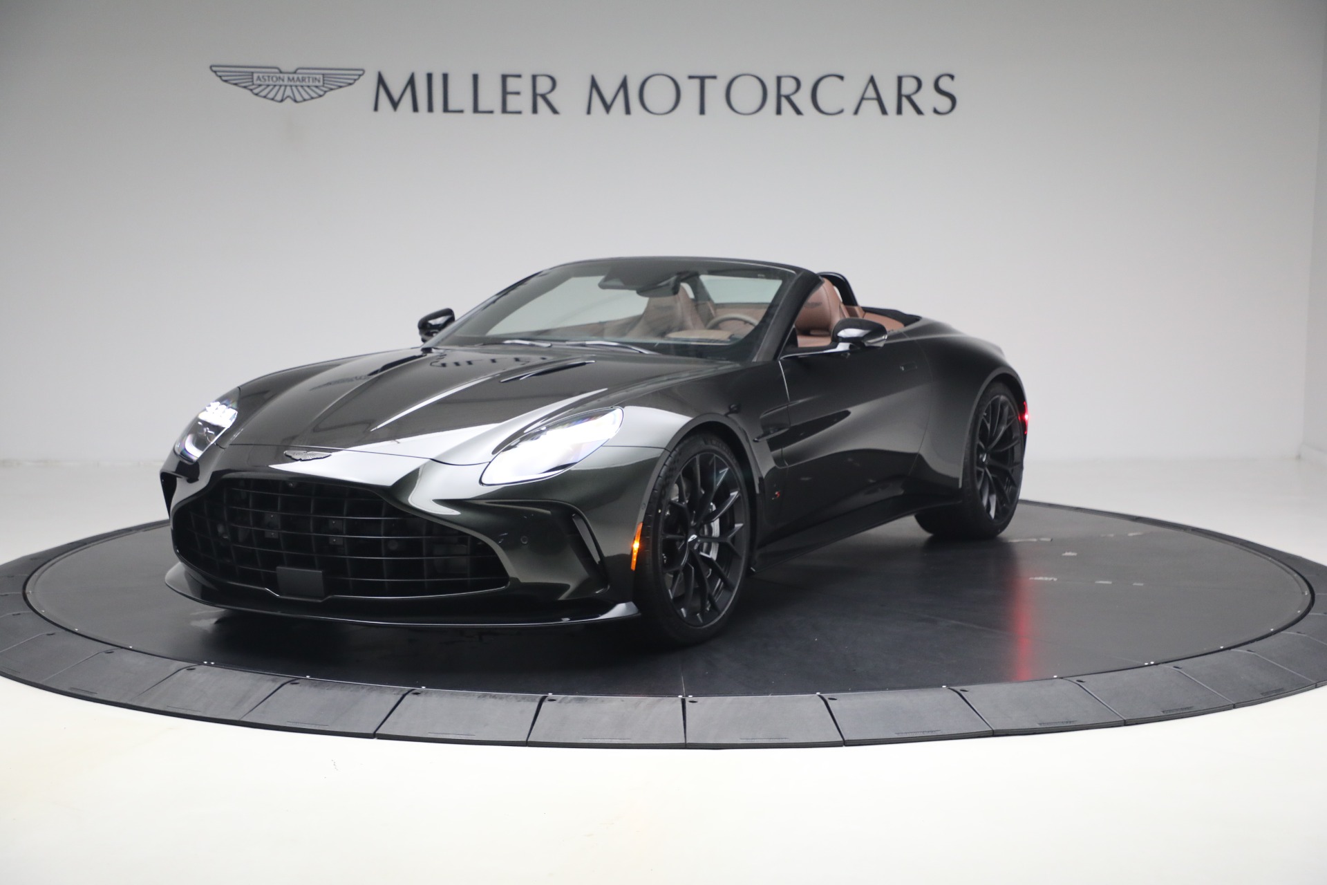 New 2026 Aston Martin Vantage S Roadster for sale $263,900 at Miller Motorcars Aston Martin in Greenwich CT 06830 1