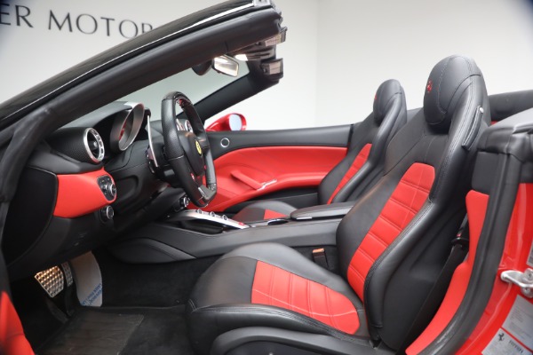 Used 2017 Ferrari California T for sale $163,900 at Miller Motorcars Aston Martin in Greenwich CT 06830 13