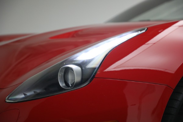 Used 2017 Ferrari California T for sale $163,900 at Miller Motorcars Aston Martin in Greenwich CT 06830 23