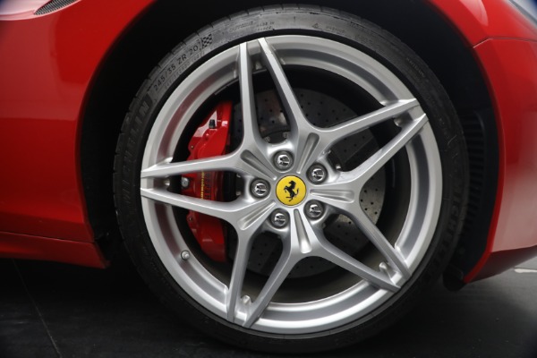 Used 2017 Ferrari California T for sale $163,900 at Miller Motorcars Aston Martin in Greenwich CT 06830 26