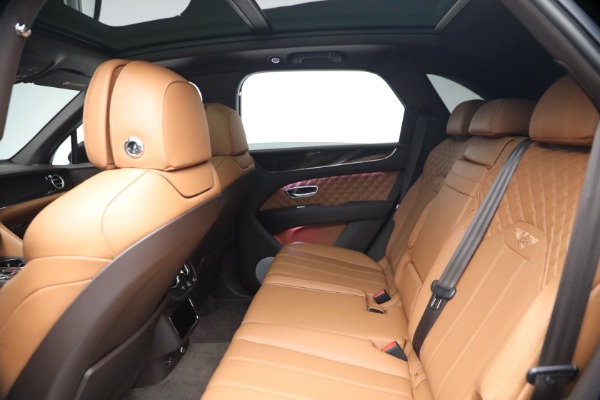 Used 2021 Bentley Bentayga Speed for sale $139,900 at Miller Motorcars Aston Martin in Greenwich CT 06830 23