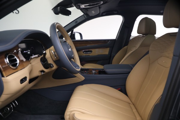 Used 2026 Bentley Bentayga EWB Azure V8 for sale $279,900 at Miller Motorcars Aston Martin in Greenwich CT 06830 19