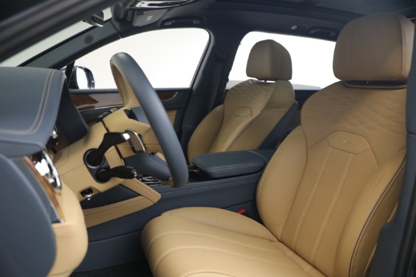 Used 2026 Bentley Bentayga EWB Azure V8 for sale $279,900 at Miller Motorcars Aston Martin in Greenwich CT 06830 20