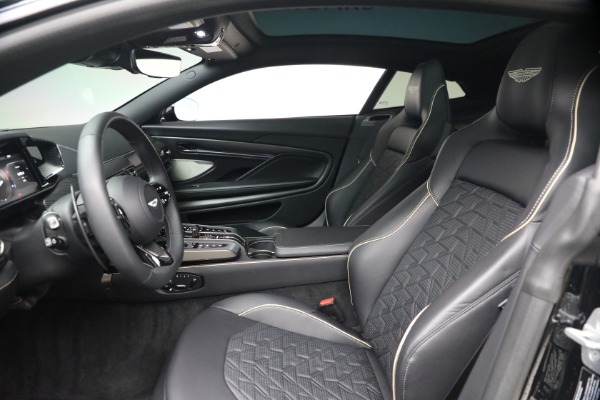 Used 2025 Aston Martin Vanquish for sale $415,900 at Miller Motorcars Aston Martin in Greenwich CT 06830 14