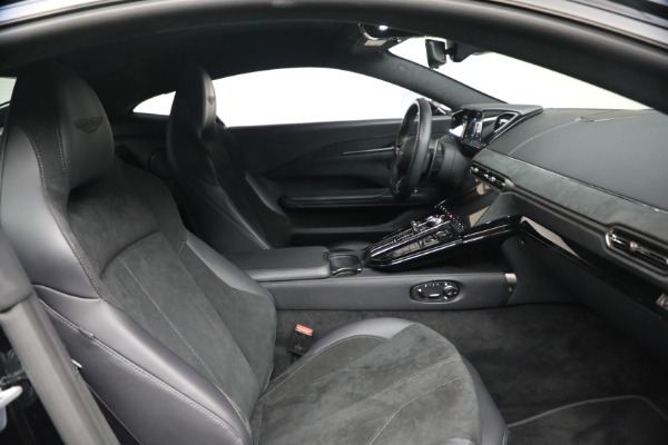 Used 2025 Aston Martin Vantage for sale $187,900 at Miller Motorcars Aston Martin in Greenwich CT 06830 18