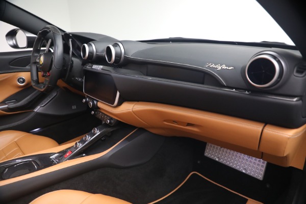 Used 2019 Ferrari Portofino for sale $205,900 at Miller Motorcars Aston Martin in Greenwich CT 06830 18
