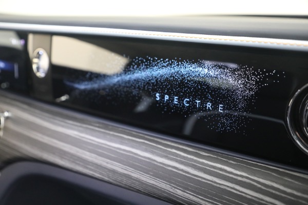 Used 2024 Rolls-Royce Spectre for sale $345,900 at Miller Motorcars Aston Martin in Greenwich CT 06830 25