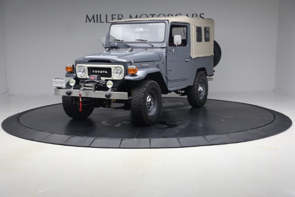 Used 1978 Toyota Land Cruiser FJ for sale $78,900 at Miller Motorcars Aston Martin in Greenwich CT 06830 27
