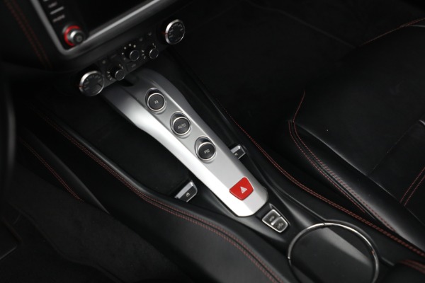 Used 2015 Ferrari California T for sale $139,900 at Miller Motorcars Aston Martin in Greenwich CT 06830 23