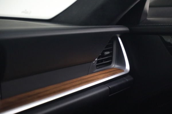 Used 2020 Porsche 911 Carrera 4S for sale $144,900 at Miller Motorcars Aston Martin in Greenwich CT 06830 21