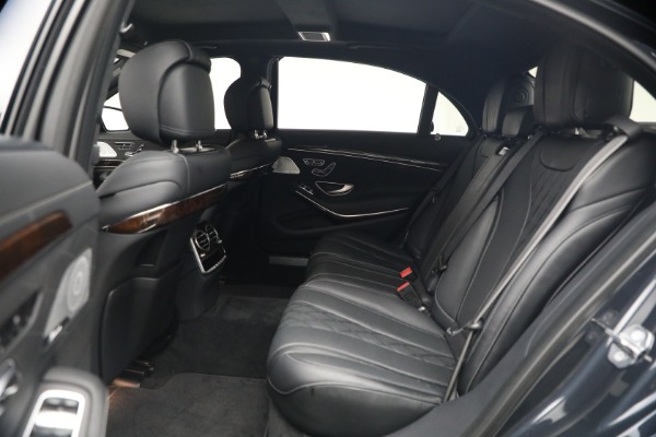 Used 2019 Mercedes-Benz S-Class S 560 4MATIC for sale $49,900 at Miller Motorcars Aston Martin in Greenwich CT 06830 19