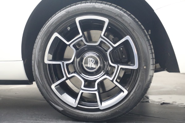 Used 2019 Rolls-Royce Black Badge Dawn for sale $299,900 at Miller Motorcars Aston Martin in Greenwich CT 06830 25
