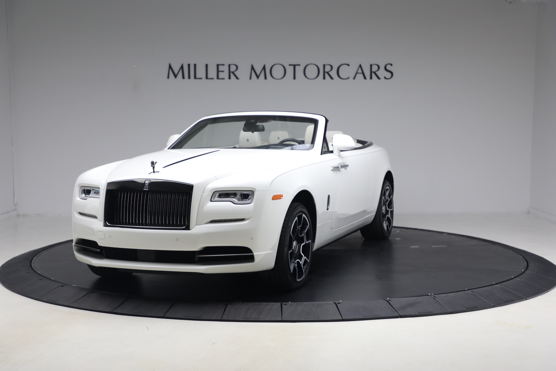 Used 2019 Rolls-Royce Black Badge Dawn for sale $299,900 at Miller Motorcars Aston Martin in Greenwich CT 06830 1