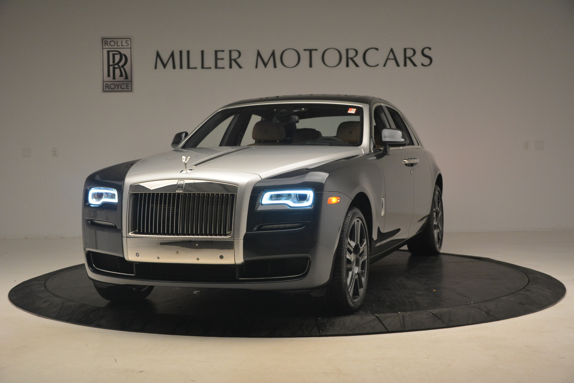 Used 2017 Rolls-Royce Ghost for sale Sold at Aston Martin of Greenwich in Greenwich CT 06830 1