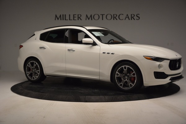 Used 2017 Maserati Levante Q4 for sale Sold at Aston Martin of Greenwich in Greenwich CT 06830 10