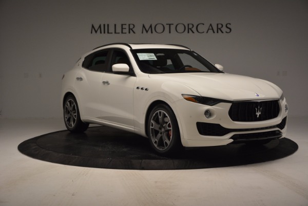 Used 2017 Maserati Levante Q4 for sale Sold at Aston Martin of Greenwich in Greenwich CT 06830 11